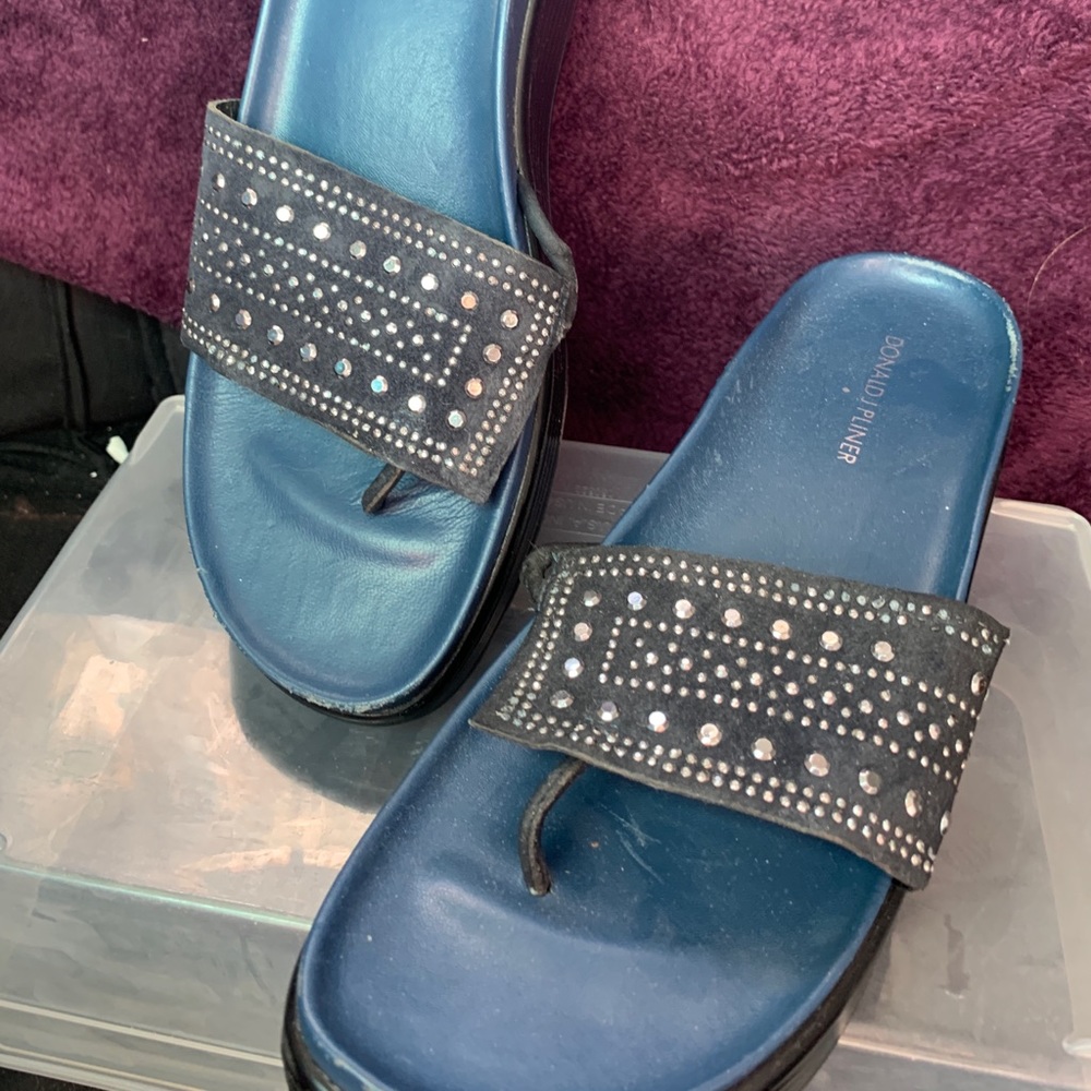 Donald J Pliner sandals